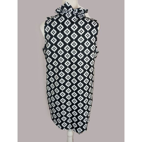 Black Geometric Print Sleeveless Top / Size Medium - Picture 8 of 8